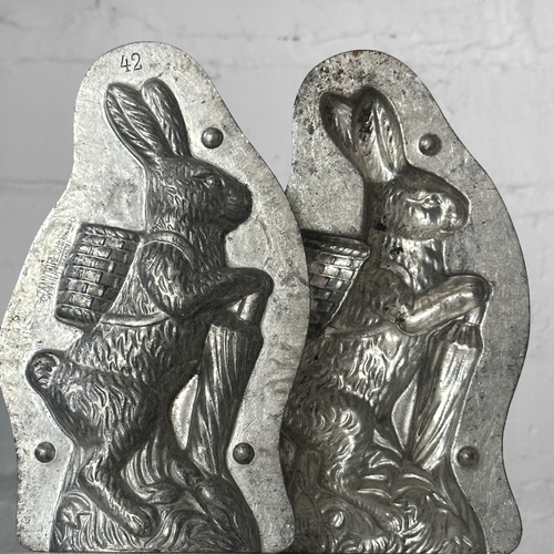 Antique Chocolate Rabbit Tin Mold (#15)