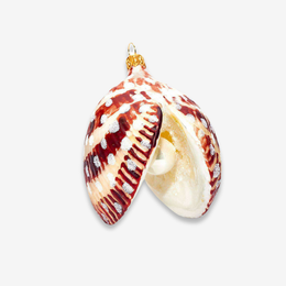 Oyster Clam With Pearl Ornament