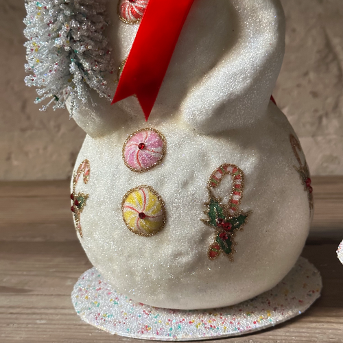 XL Papier-Mâché Snowman with Candy Decoration