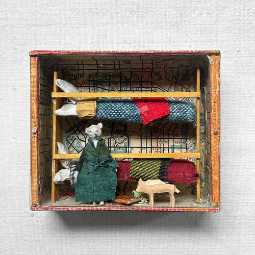 "Piggie" Assemblage