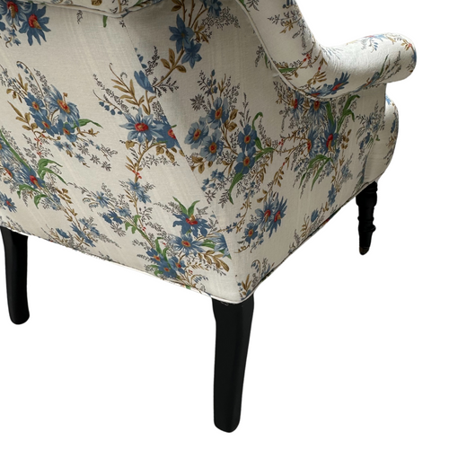 Custom Bog Chair in Décors Barbares Ete Moscovite Indigo Fabric