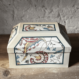 Antoinette Poisson Medium Wedding Box in Jaipur 57A