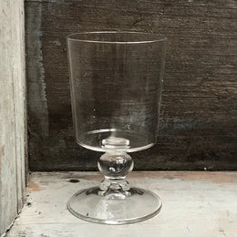 Small Colbert Wine Glass